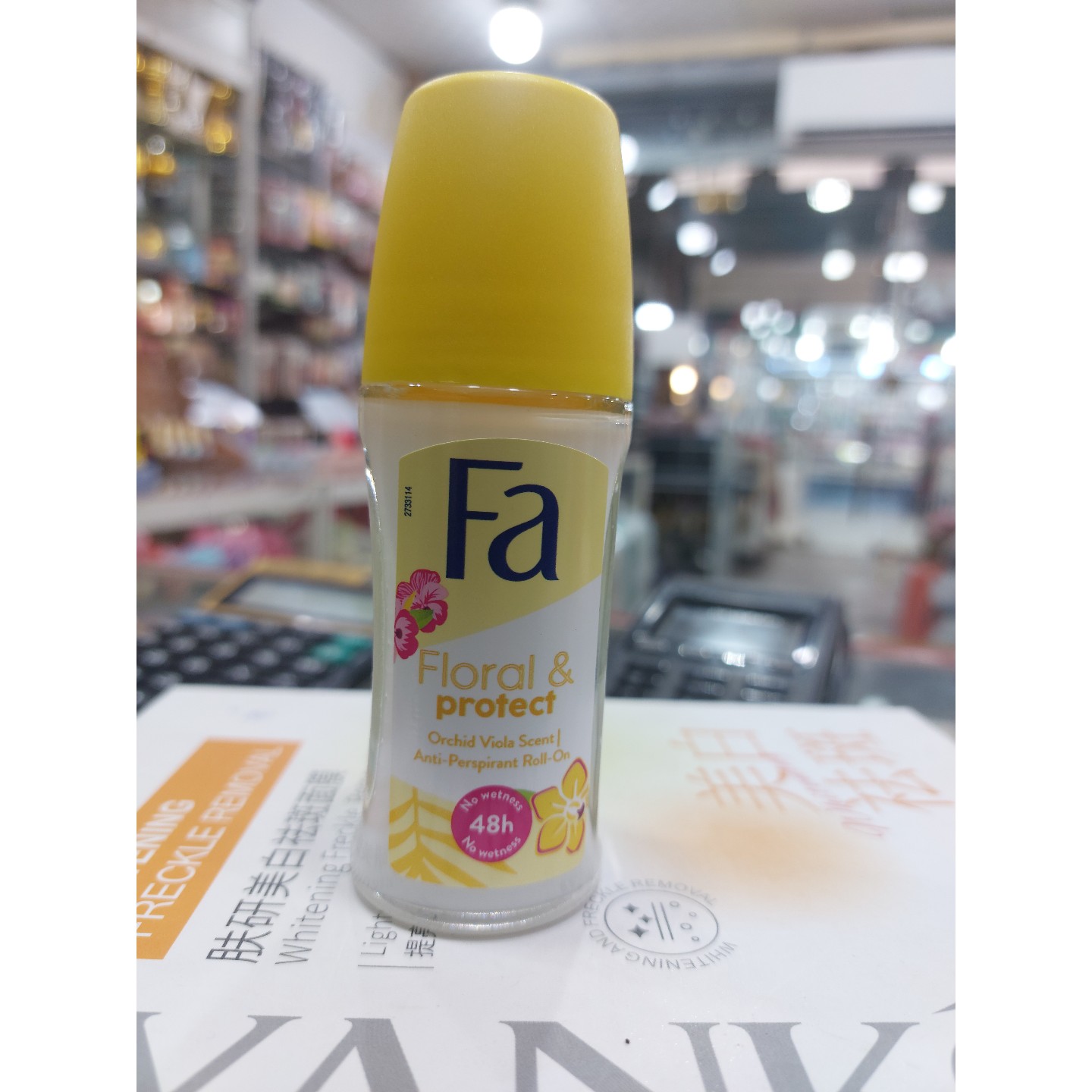 رول ضد تعریق زنانه مدل Floral Protect فا 50 میلی لیتر
